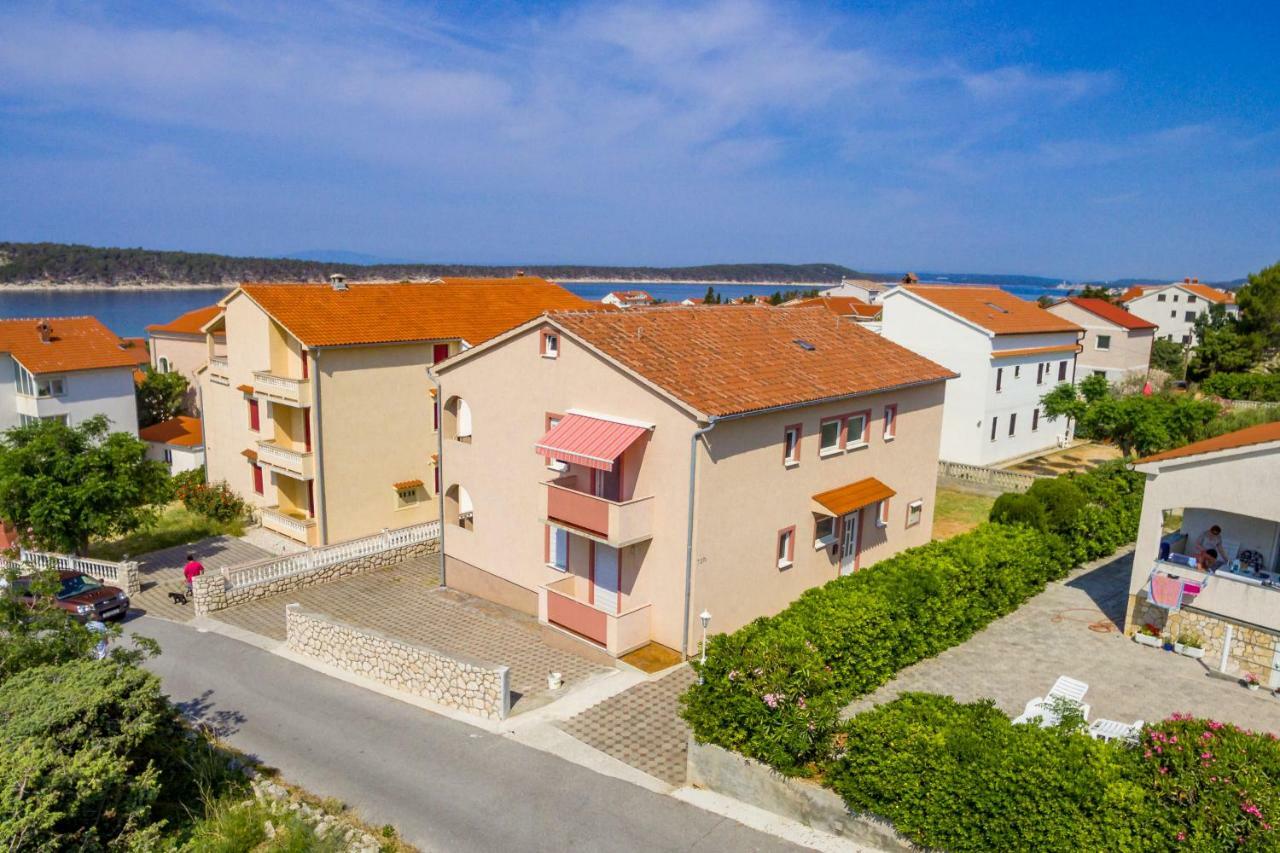 Apartment Tonka Barbat na Rabu Exterior foto